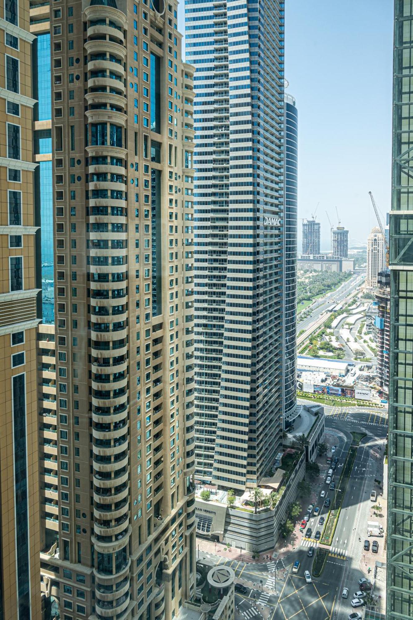Urban Panda Hostel Marina Dubai Exterior foto